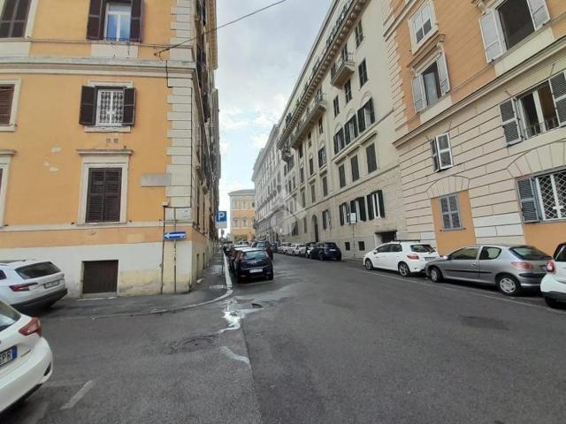 Appartamento in affitto a Municipio Roma I, Roma Capitale