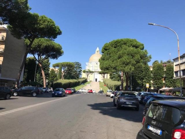 Appartamento in affitto a Municipio Roma IX, Roma Capitale
