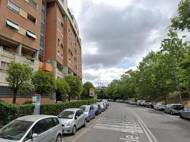 Appartamento in affitto a Municipio Roma VIII, Roma Capitale