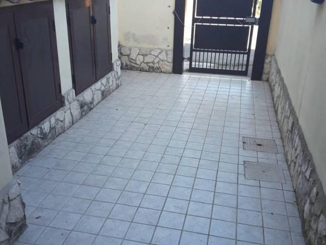 Appartamento in affitto a Municipio Roma X, Roma Capitale