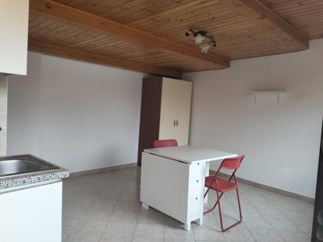 Appartamento in affitto a Municipio Roma IX, Roma Capitale