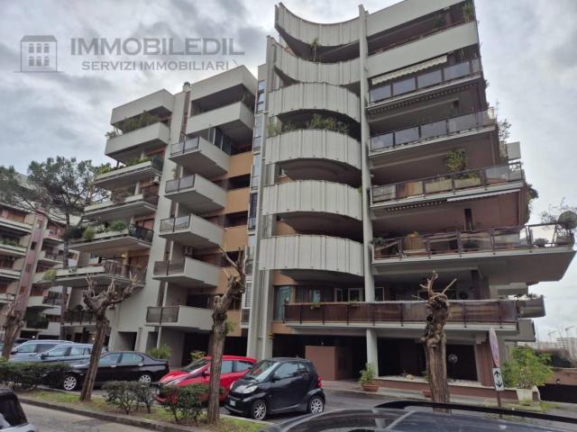 Appartamento in affitto a Municipio Roma IX, Roma Capitale
