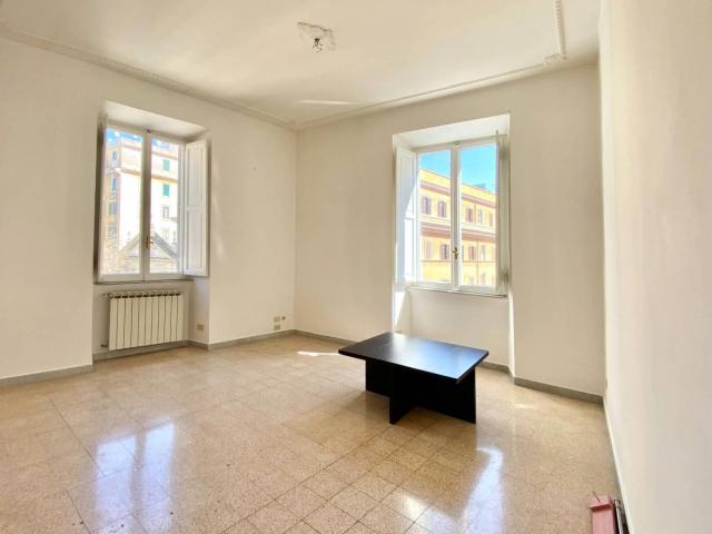 Appartamento in affitto a Municipio Roma I, Roma Capitale