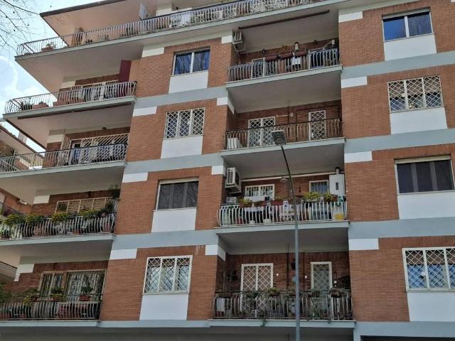 Appartamento in affitto a Municipio Roma III, Roma Capitale