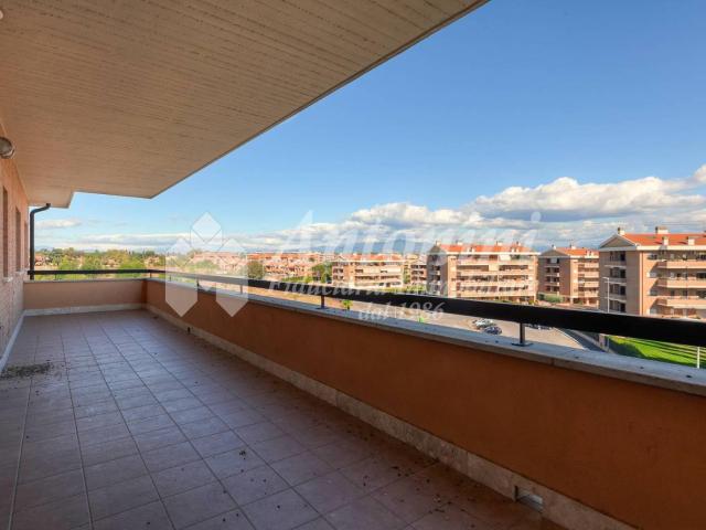 Appartamento in affitto a Tor San Giovanni, Roma Capitale