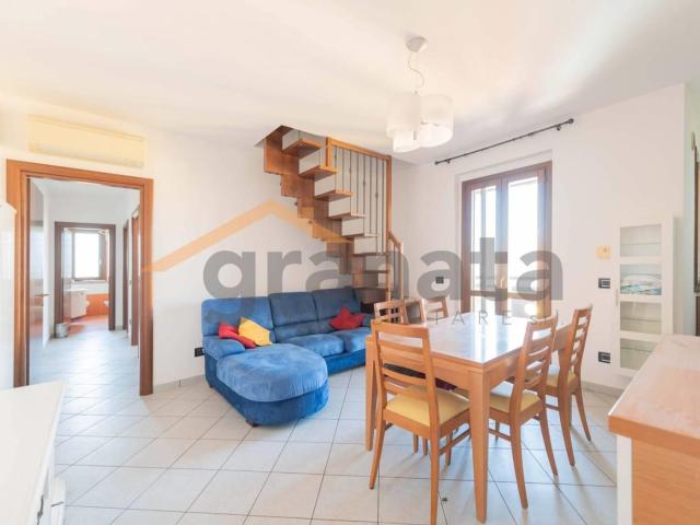 Appartamento in affitto a Centroni, Roma Capitale