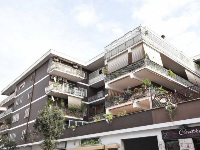 Attico in affitto a Municipio Roma III, Roma Capitale