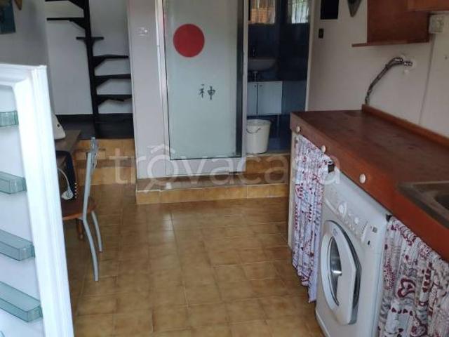 Appartamento in affitto a Centro Est, Serra Riccò