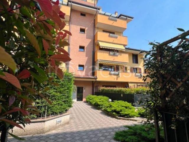 Appartamento in affitto a Cascina Convenio, Lissone