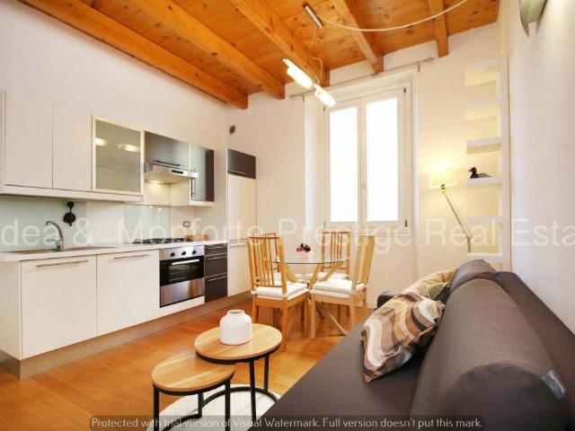 Appartamento in affitto a Centro storico, Milano