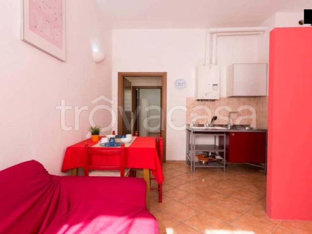 Appartamento in affitto a Municipio 9, Milano