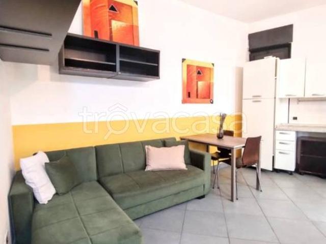 Appartamento in affitto a Municipio 9, Milano