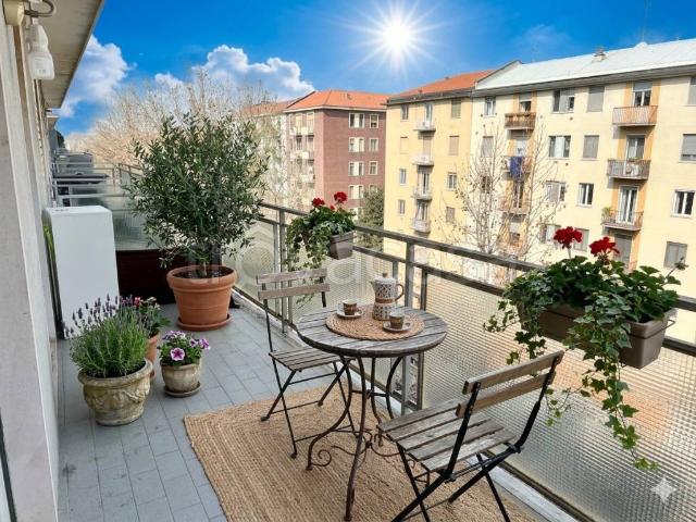 Appartamento in affitto a Municipio 6, Milano