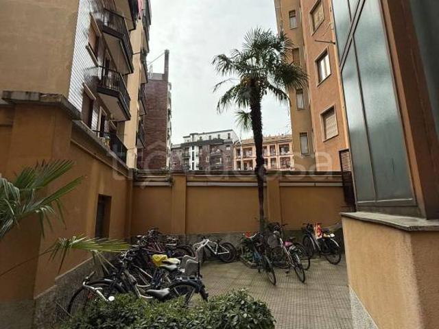 Appartamento in affitto a Municipio 8 di Milano, Milano