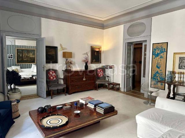 Appartamento in affitto a Municipio 1, Milano