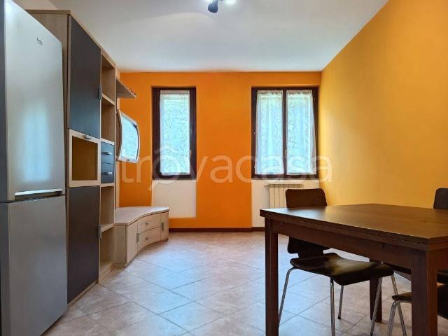 Appartamento in affitto a Porchera, Olgiate Molgora