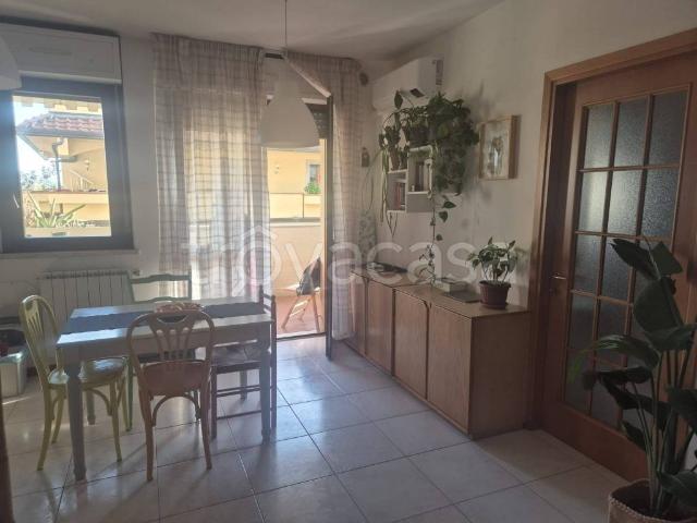 Appartamento in affitto a Prato, Toscana