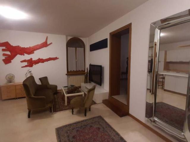 Appartamento in affitto a Borgo Poscolle, Reana Del Roiale