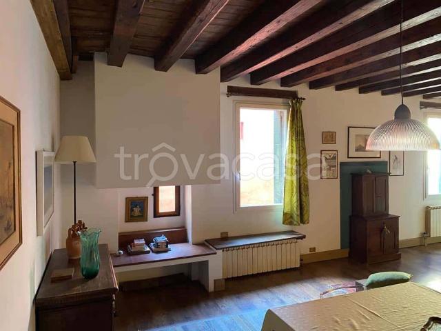 Appartamento in affitto a Venezia-Murano-Burano, Venezia