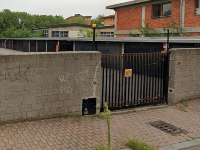Box in affitto a Zona Omogenea Milano Nord, Cusano Milanino
