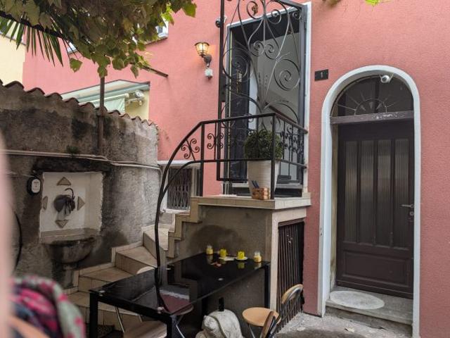 Stanza in affitto a Campione d'Italia, Como