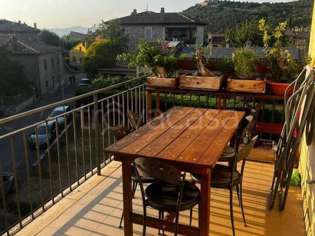 Villa Indipendente in affitto a Guardea, Umbria