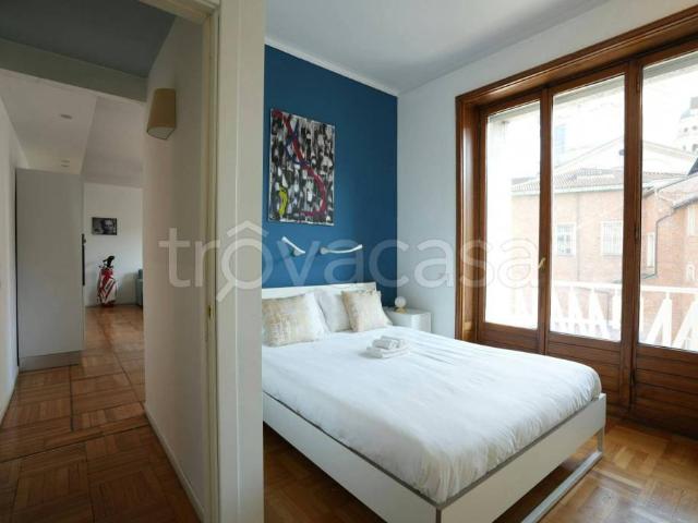 Villa Indipendente in affitto a Milano