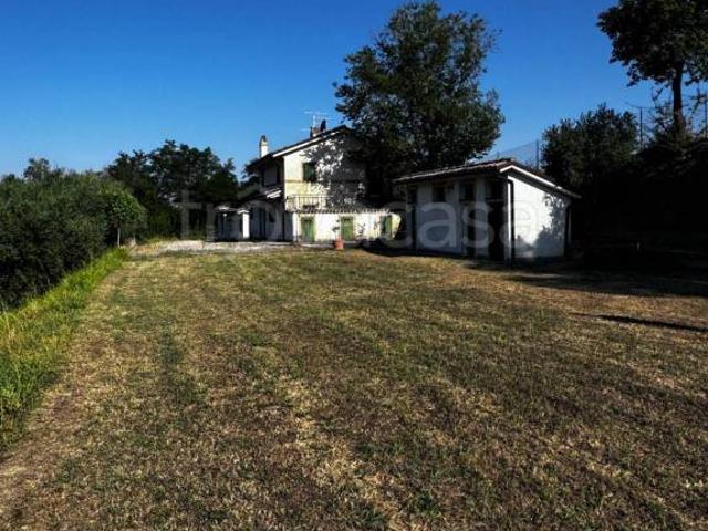 Villa Indipendente in affitto a Marche, Fermo