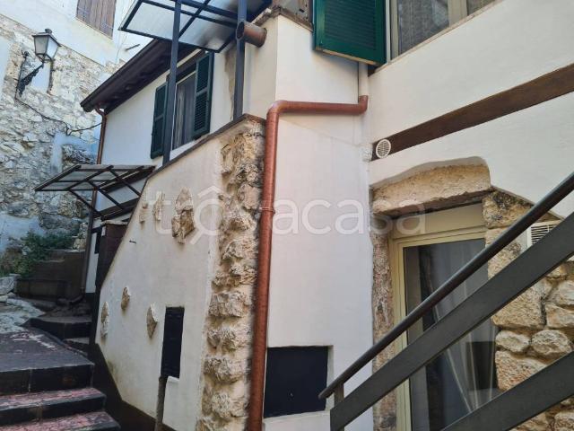 Villa Indipendente in affitto a Centro storico, Alatri