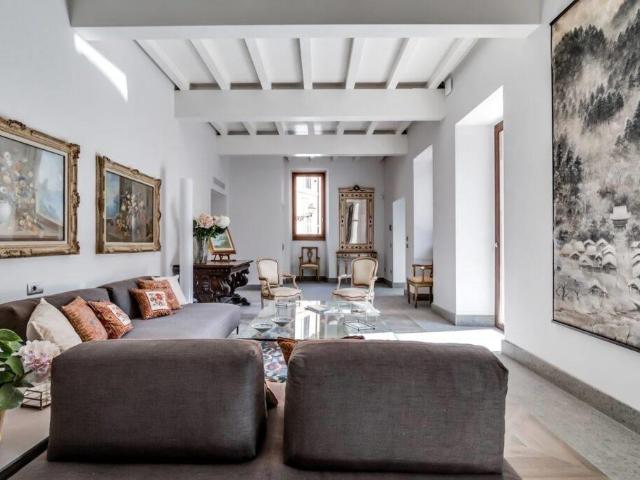 Villa Indipendente in affitto a Municipio Roma I, Roma Capitale