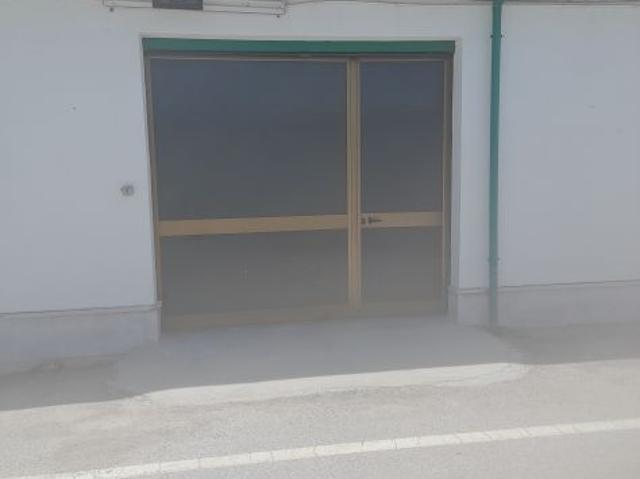 Capannone in affitto a Bari