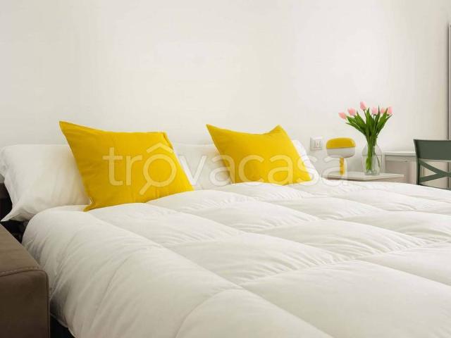 Monolocale in affitto a Stadera, Milano