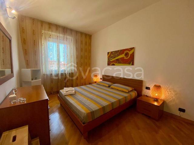 Monolocale in affitto a Municipio 9, Milano