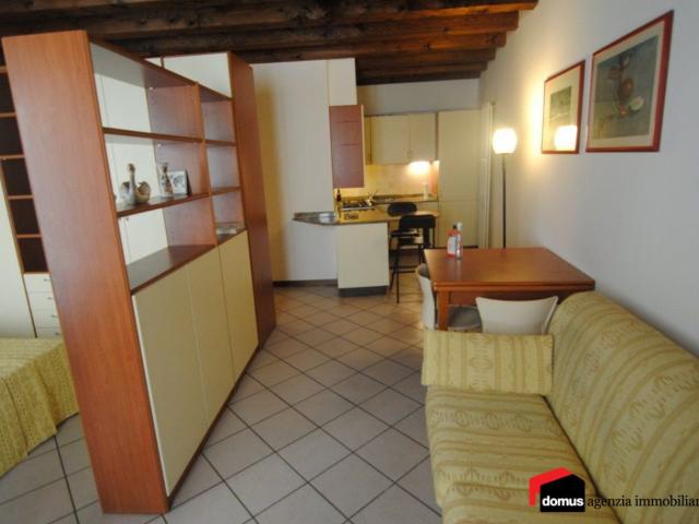 Appartamento in affitto a Centro, Thiene