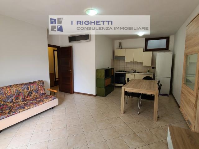 Appartamento in affitto a Ovest, Brenzone