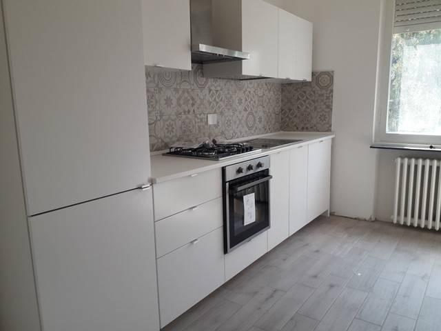 Appartamento in affitto a Regina Pacis, Re