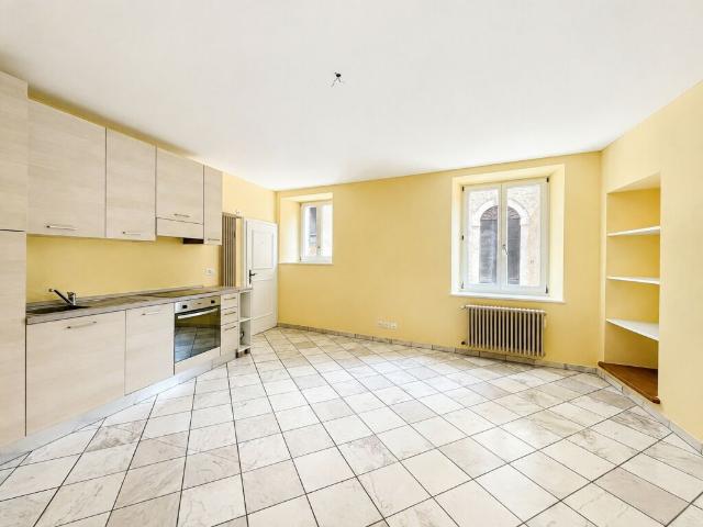 Wohnung mieten in Collina d'Oro, Tessin