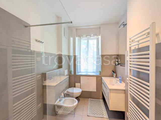 Palazzo in affitto a Territorio Val d'Adige, Trento