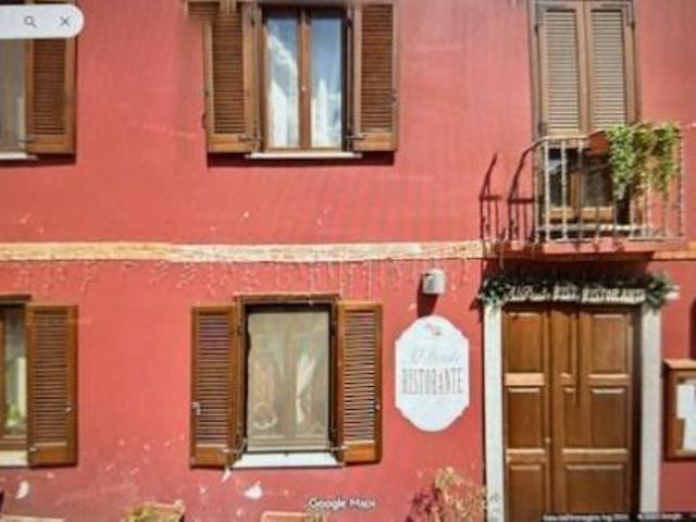 Locale Commerciale in affitto a Piemonte, Asti