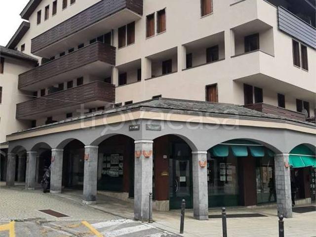 Appartamento in affitto a Comunità montana Alta Valtellina, Bormio