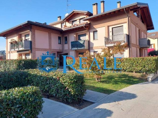 Appartamento in affitto a Corbetta, Milano