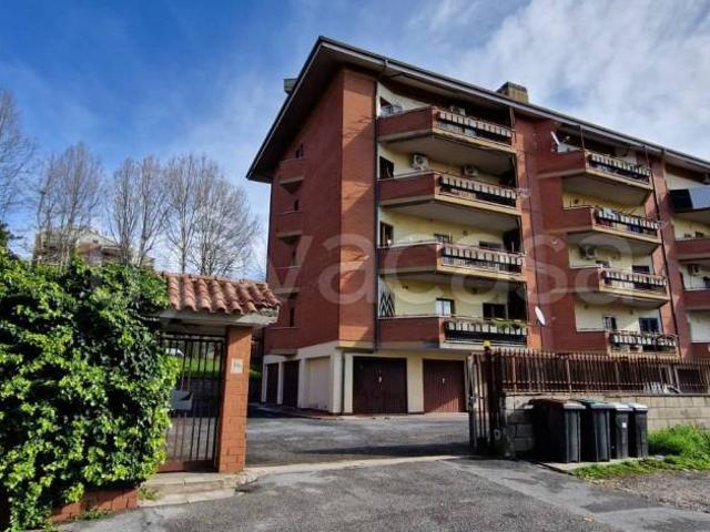 Appartamento in affitto a Ville di Nemi, Roma Capitale