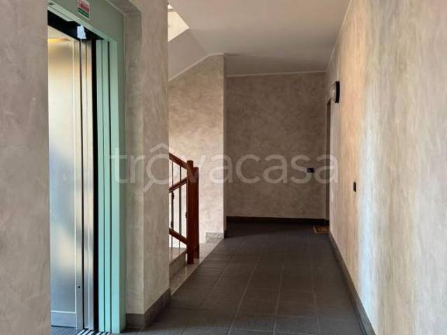 Appartamento in affitto a Brugazzo, Giussano