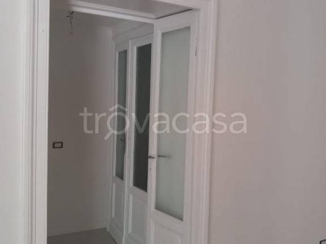 Appartamento in affitto a Municipio 8 di Milano, Milano