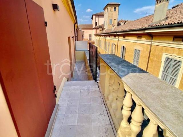 trilocale in affitto a Modena, Quartiere Albareto