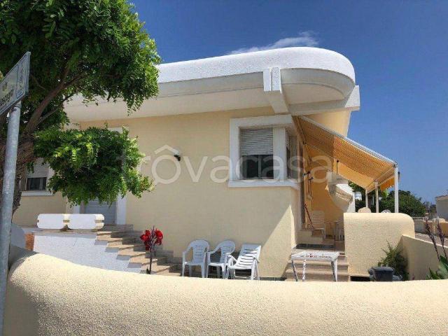 Appartamento in affitto a Torre Vado, Puglia