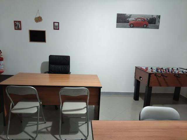 Ufficio in affitto a Avellino, Campania