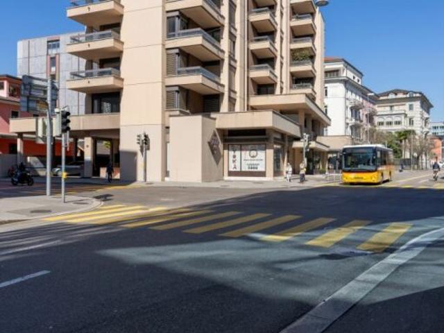Büro mieten in Aldesago, Tessin