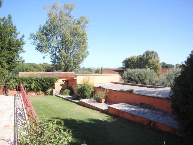 Villa Indipendente in affitto a Municipio Roma IX, Roma Capitale