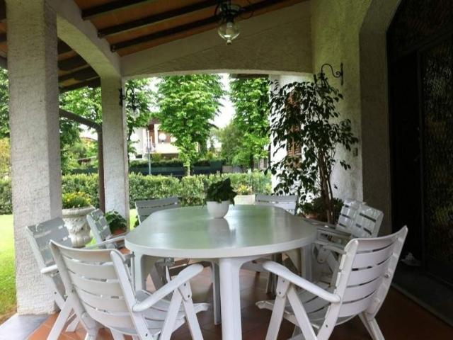 Villa Indipendente in affitto a Caranna, Forte Dei Marmi